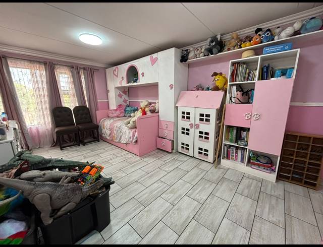3 BEDROOM HOUSE FOR SALE IN BRACKENDOWNS